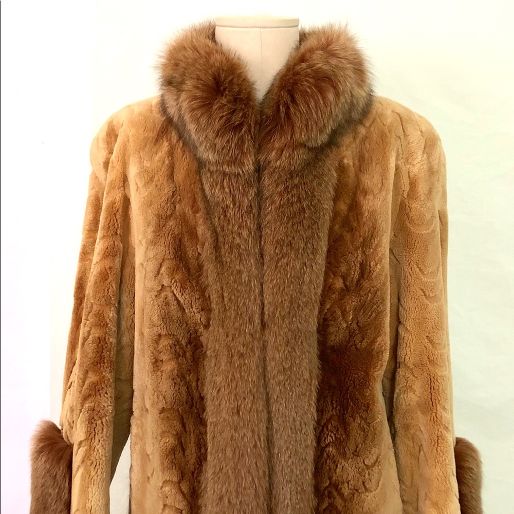 Beaver/Fox Coat - image 1